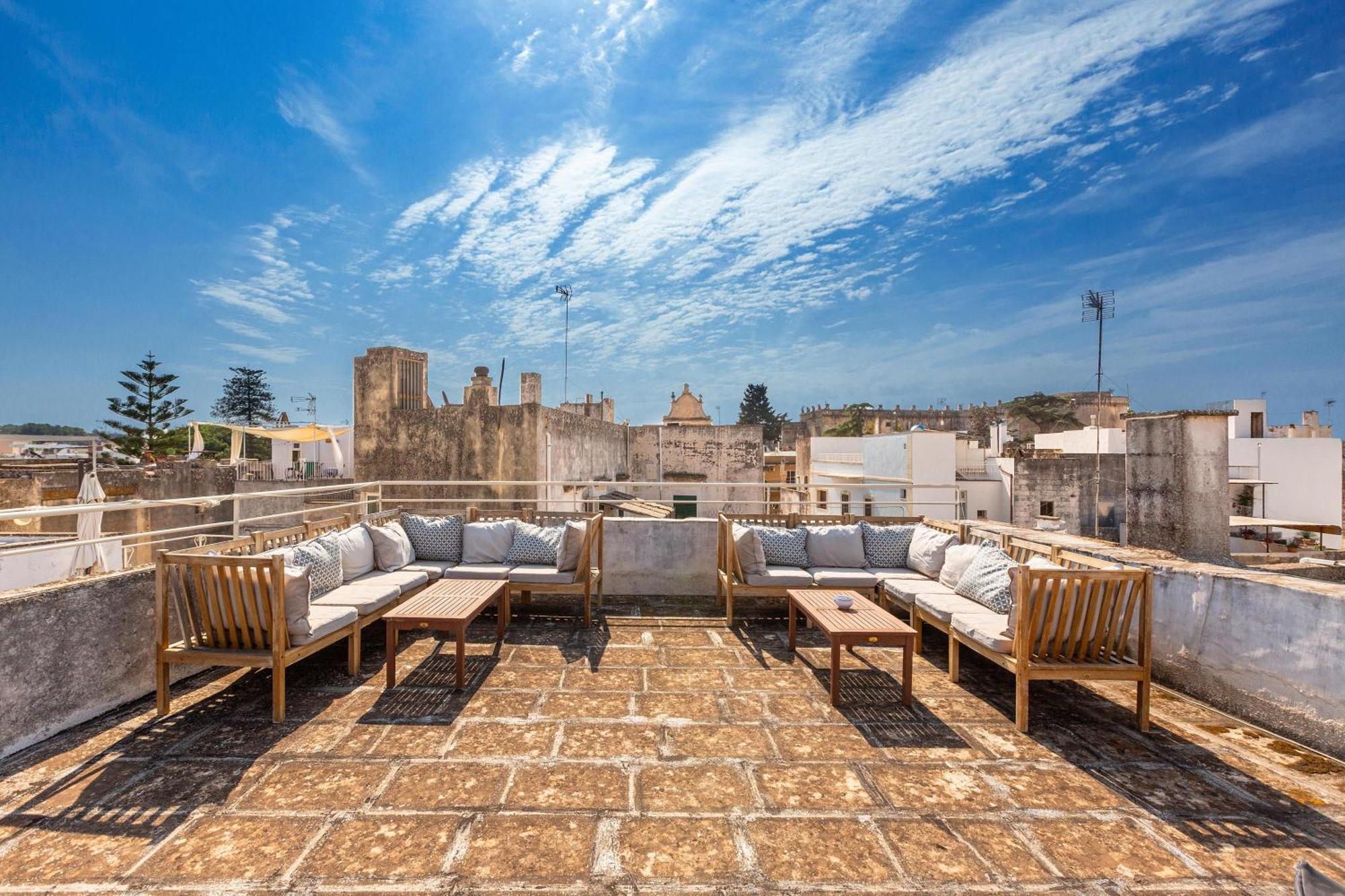 Palazzo San Giovanni Morciano di Leuca Esterno foto
